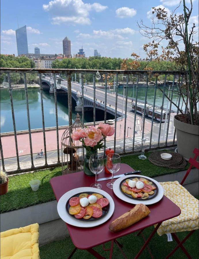 Coeur De Lyon Avec Terrasse Et Jacuzzi Lägenhet Exteriör bild